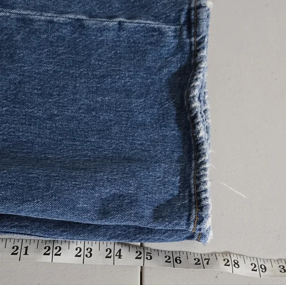 Abercrombie & Fitch The 90's Baggy Low Rise Busted Knee Women's Jeans Size 28 - Picture 7 of 14